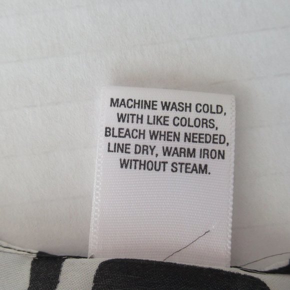 Square Scarf Bandana Links Pattern 26" Black and White from India, *Flaw - Picture 7 of 9